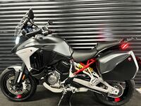 DUCATI MULTISTRADA V4