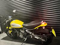 DUCATI SCRAMBLER 800