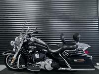 HARLEY-DAVIDSON Touring