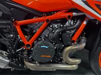 KTM 1290 SUPER DUKE R