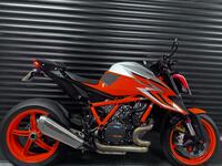 KTM 1290 SUPER DUKE R