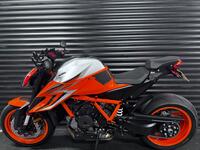 KTM 1290 SUPER DUKE R