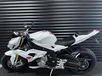 BMW S1000R