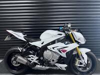 BMW S1000R