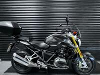 BMW R1200R