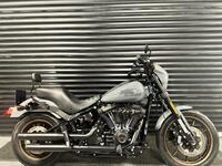 HARLEY-DAVIDSON Softail