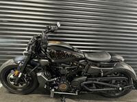 HARLEY-DAVIDSON Sportster