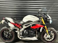 TRIUMPH SPEED TRIPLE 1050