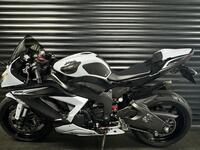KAWASAKI ZX-6R