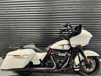HARLEY-DAVIDSON Touring