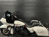 HARLEY-DAVIDSON Touring