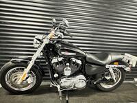 HARLEY-DAVIDSON Sportster