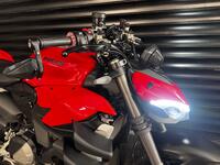 DUCATI Streetfighter