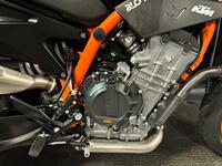 KTM 890 DUKE