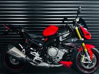 BMW S1000R