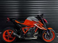 KTM 1290 SUPER DUKE R