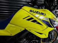 SUZUKI V-STROM 1050