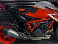 KTM 1290 SUPER DUKE R