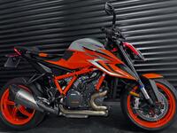 KTM 1290 SUPER DUKE R
