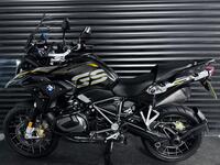 BMW R1250GS