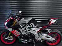 APRILIA Tuono 1100 V4