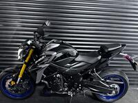 SUZUKI GSX-S750