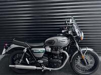 TRIUMPH BONNEVILLE T100