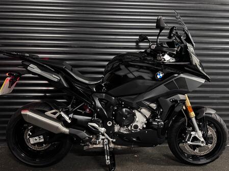 BMW S1000XR