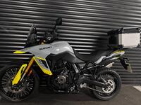 SUZUKI V-STROM
