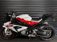 BMW S1000RR