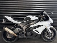 KAWASAKI ZX-6R