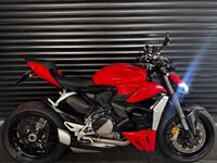 DUCATI Streetfighter