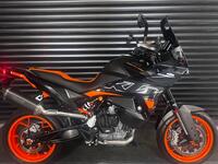 KTM 890 ADVENTURE