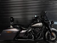 HARLEY-DAVIDSON Touring