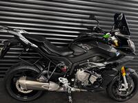 BMW S1000XR