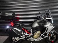 DUCATI MULTISTRADA V4