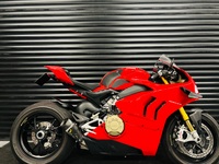 DUCATI Panigale V4