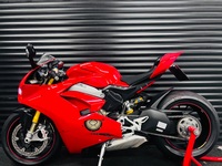 DUCATI Panigale V4