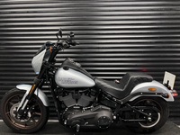 HARLEY-DAVIDSON Softail