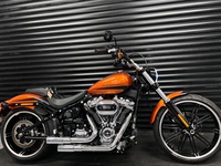 HARLEY-DAVIDSON Softail