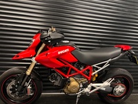 DUCATI Hypermotard