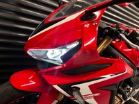 HONDA CBR650R