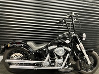 HARLEY-DAVIDSON Softail