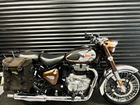 ROYAL ENFIELD CLASSIC CHROME