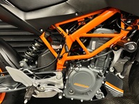 KTM 390 DUKE