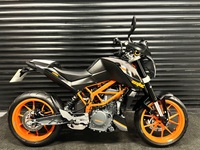 KTM 390 DUKE