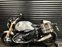 BMW R Nine T