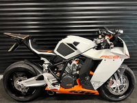 KTM RC8