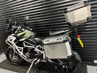 TRIUMPH TIGER 1200