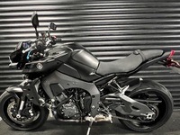 YAMAHA MT-10